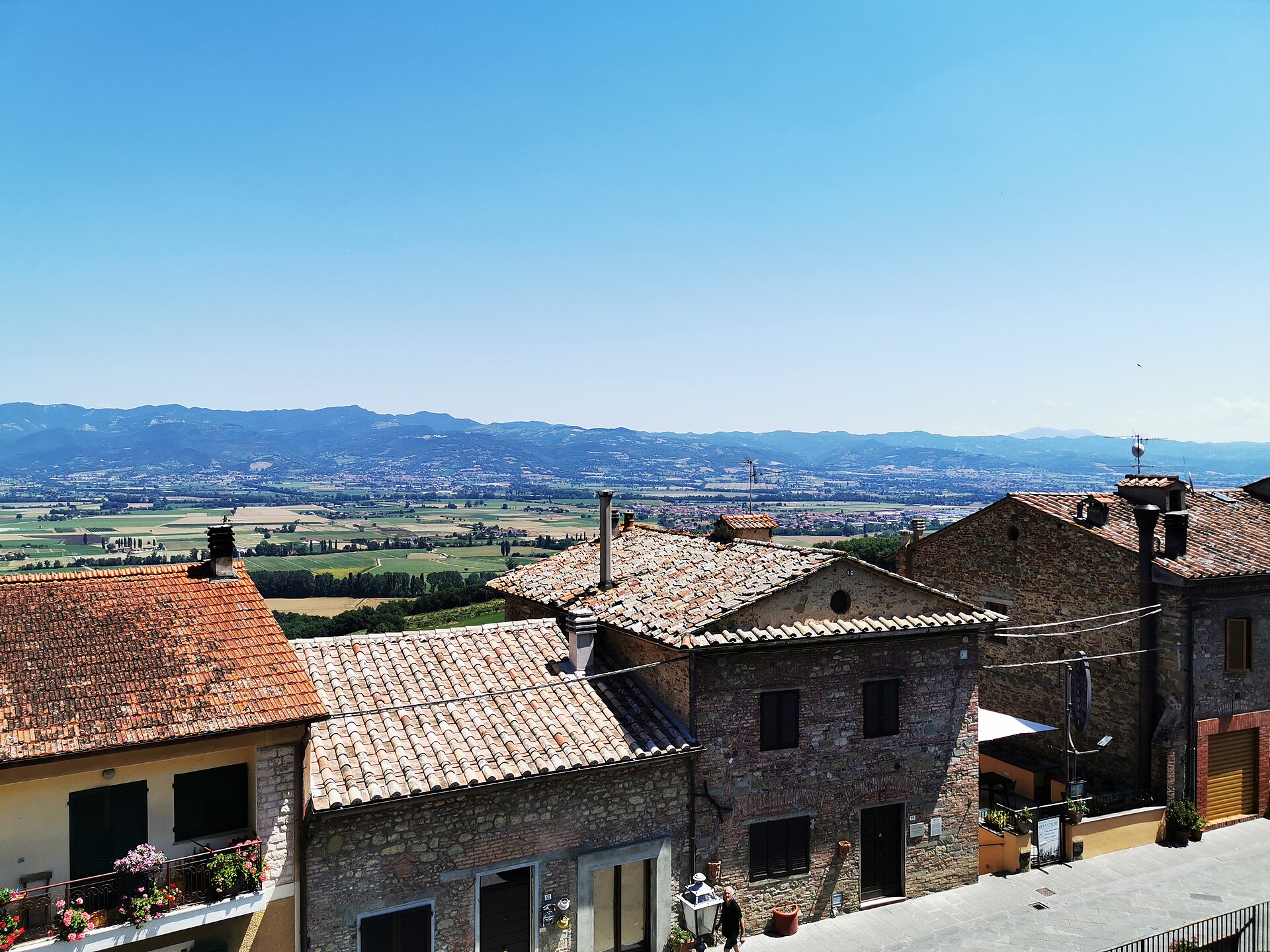 Tetti di Citerna e la Valtiberina