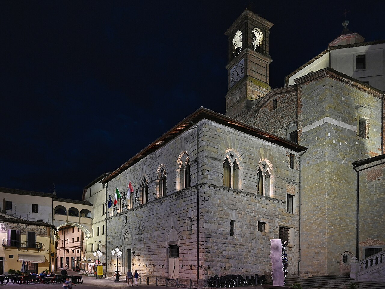 Palazzo comunale e torre di Città di Castello