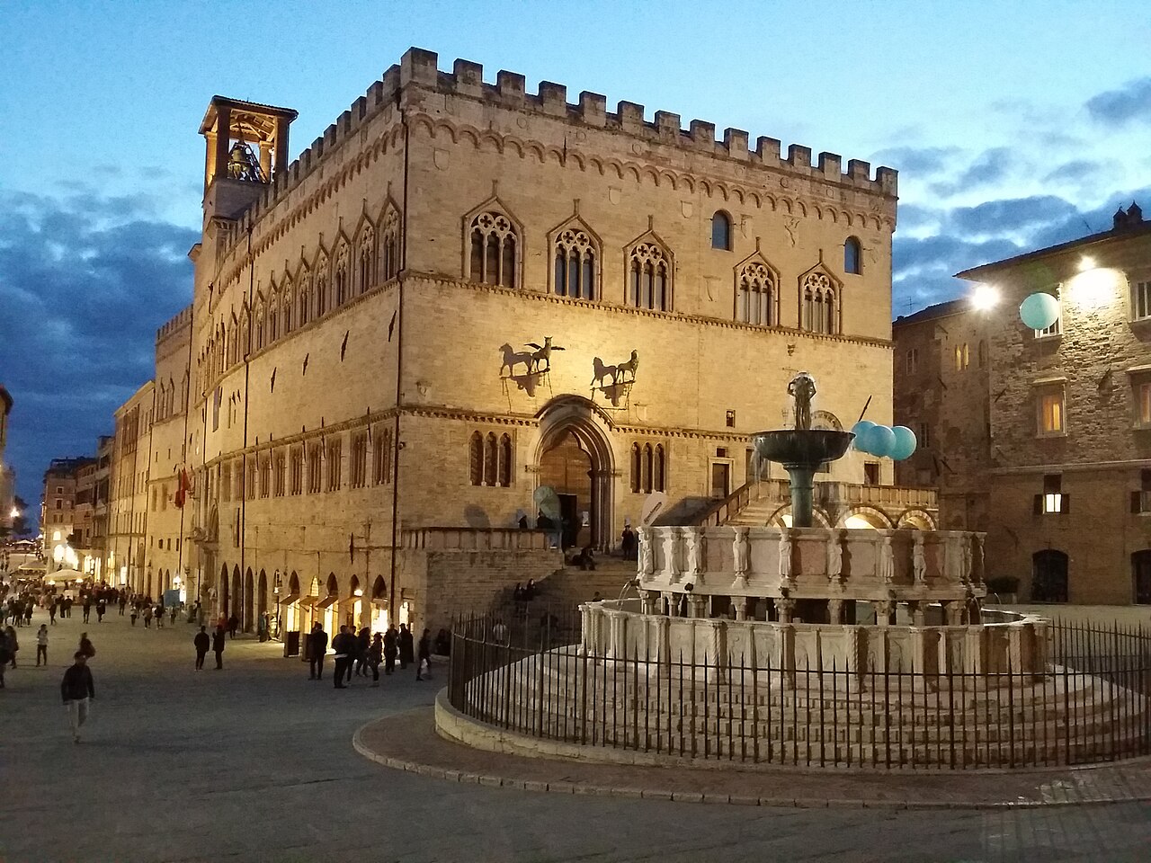 Il Palazzo dei Priori a Perugia
